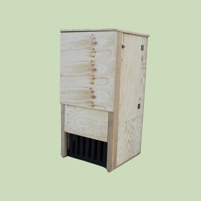 Hooiautomaat 230 Volt van lariks hout zonder bijtbescherming - Afbeelding 3